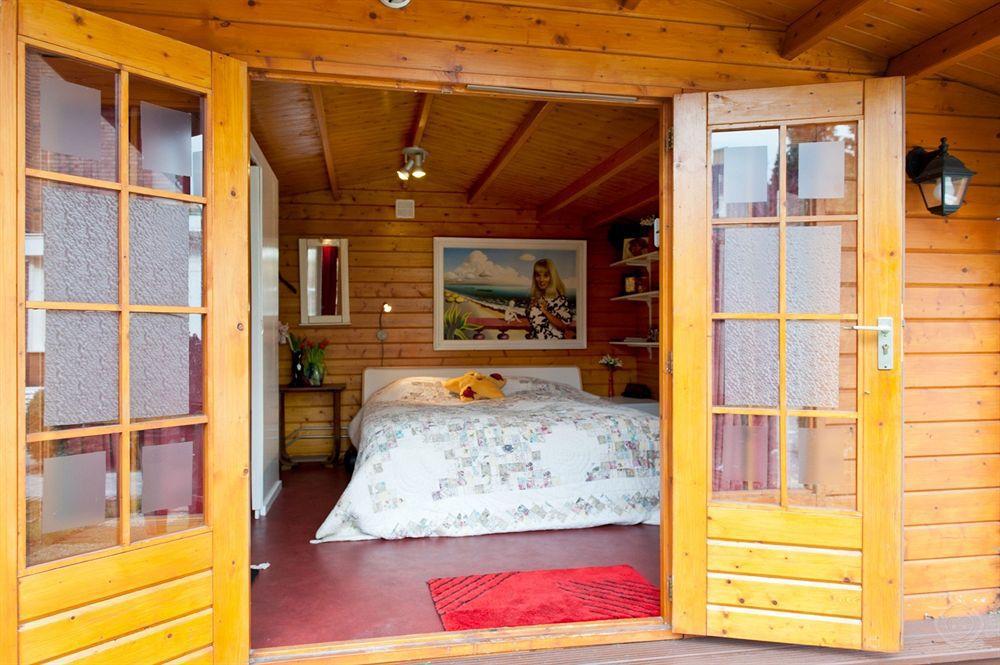 Xaviera'S Bed And Breakfast Amsterdam Bagian luar foto