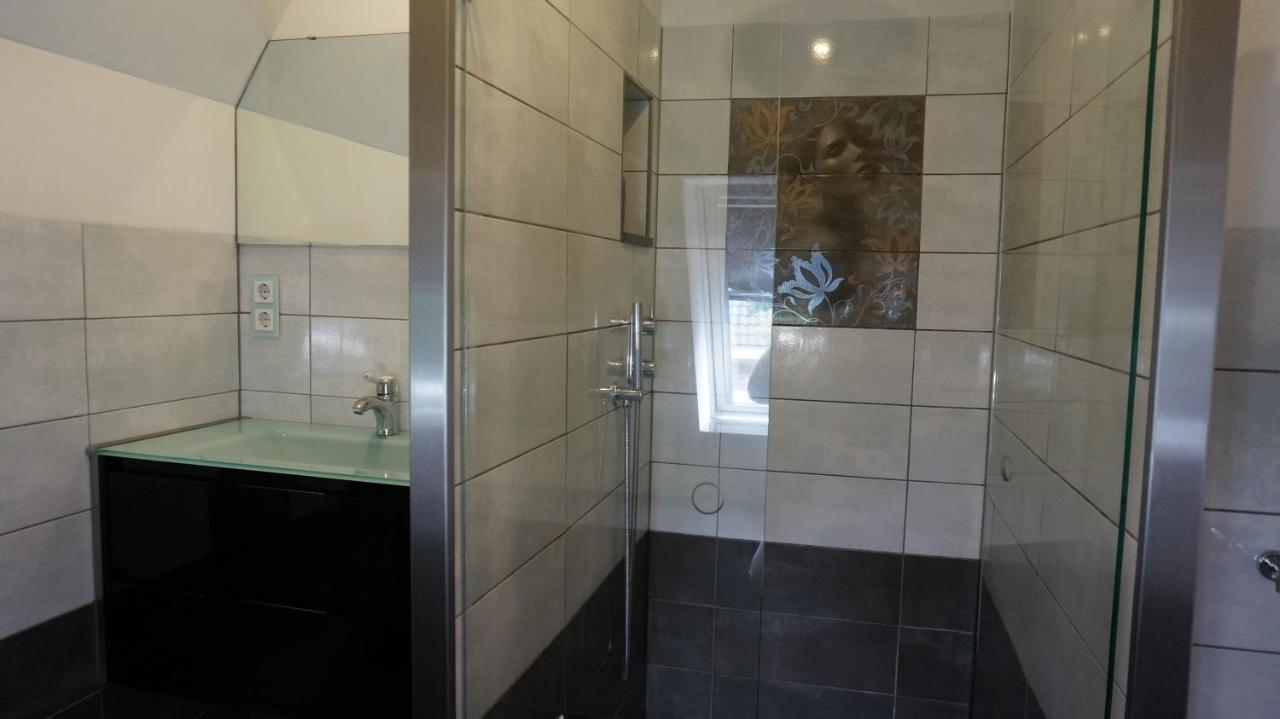 Xaviera'S Bed And Breakfast Amsterdam Bagian luar foto