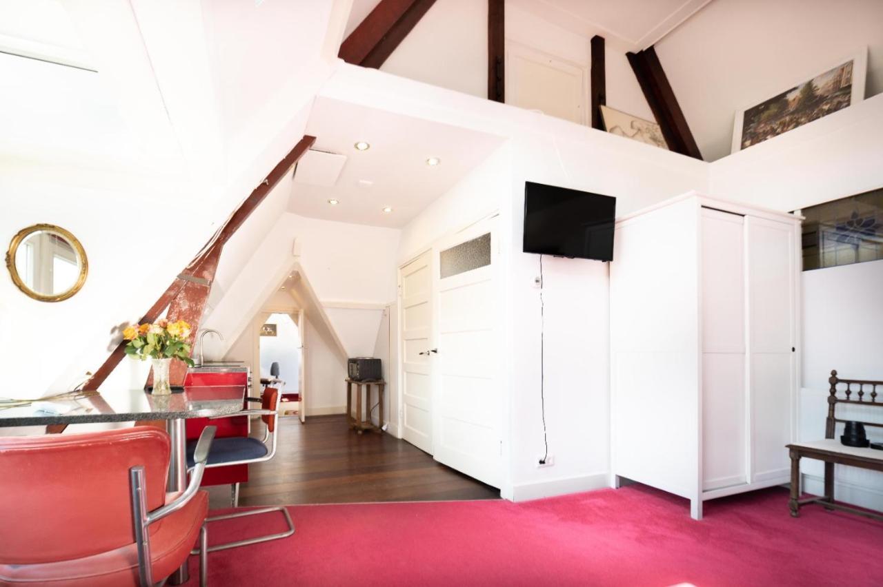 Xaviera'S Bed And Breakfast Amsterdam Bagian luar foto