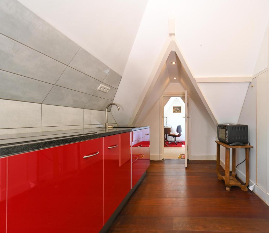Xaviera'S Bed And Breakfast Amsterdam Bagian luar foto