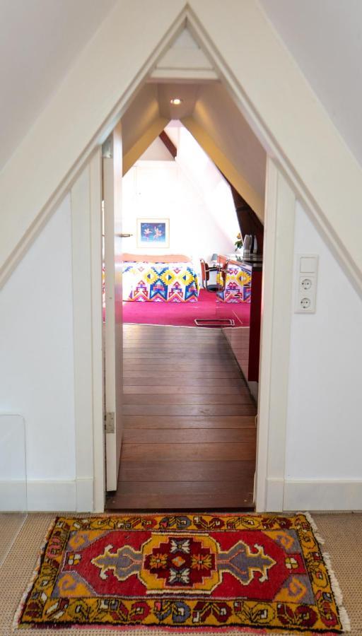Xaviera'S Bed And Breakfast Amsterdam Bagian luar foto